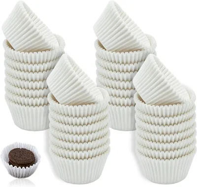 Produktbild von Kleine, weiße Papierförmchen für Cupcakes – Mini-Backformen für Muffins – Förmchen für Schokoladenbonbons