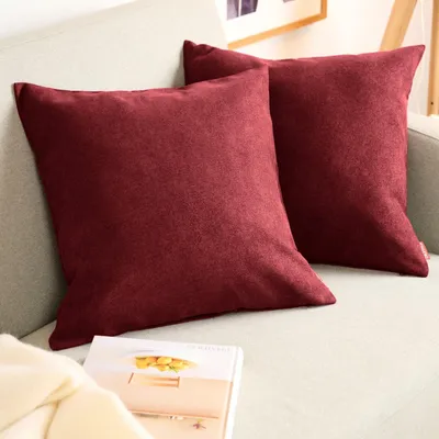 Produktbild von Famanu Kissenhüllen Set - Chenille, weich mit verdecktem Reißverschluss - 50 x 50 cm, Aurora Red - Rot