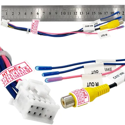 Produktbild von 10 Pin Auto RCA Rückfahrkamera Videoeingangskabel Adapter Verdrahtungsstecker