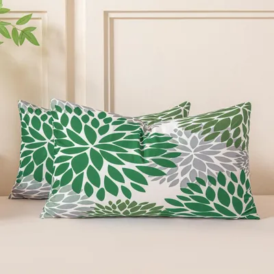 Immagine prodotto di Cuscini decorativi in velluto, color verde salvia, 30x50 cm, set da 2