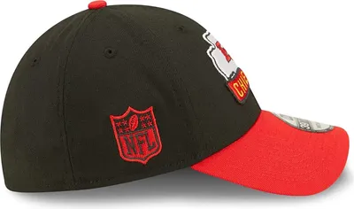 Produktbild von New Era 39Thirty Stretch Cap NFL Sideline Kansas City Chiefs black/red S/M