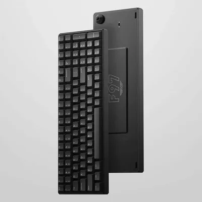 Obrázek produktu pro Iqunix F97 Dark Side Wireless Gaming Tastatur RGB - MX-Red-Switches US - Tastatur - Bluetooth 5