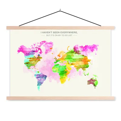Produktbild von MuchoWow® Textilposter Weltkarte - Farbe - Bunt 120x80 cm mit holzfarbenen Rahmen - Aufhängeset