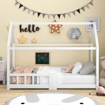 Obrázok produktu pre Detská posteľ – posteľ pre deti – malá posteľ – rám detskej postele – posteľ pre batočiata – drevo smrek – tabuľa – 90x200 cm