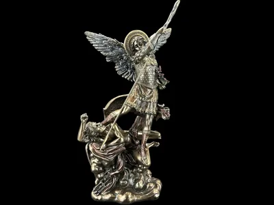 Zdjęcie produktu dla Figurka Archanioła Michała z „Daemon” Veronese’a – religijna statuetka św. Michała, rzeźba z brązu, styl WU73529A4