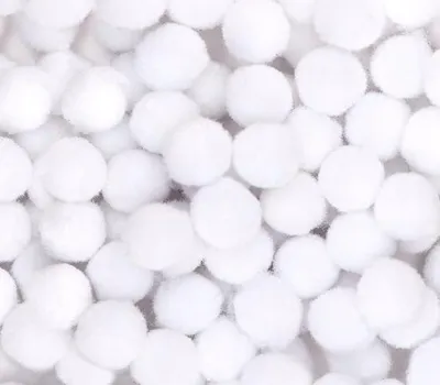 Obrázek produktu pro bambulky 60ks. BÍLÉ 2cm | POM-401