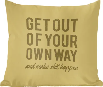 Produktbild von MuchoWow® Zierkissen Sofakissen Wohnzimmer Dekokissen 45x45 cm Jahrgang - Text - Gelb - Schlafpolster - Polster für das Sofa