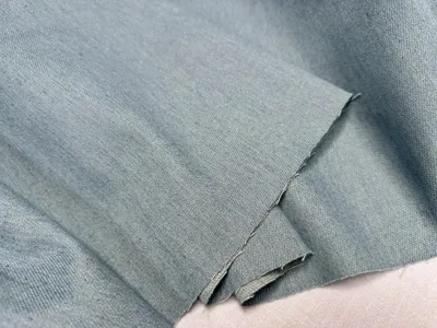 Image de Tissu denim pour vêtements et décoration, largeur 180 cm (bleu clair)