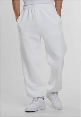 Imagen del producto de Pantalones de chándal "Fluffy" de Urban Classics, color blanco, talla M