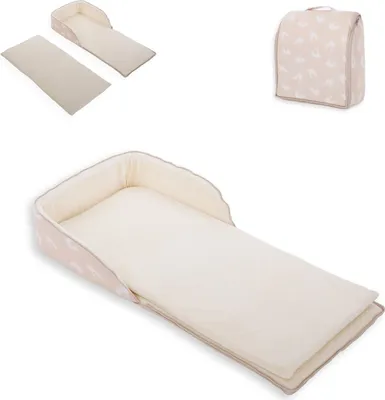 Produktbild von Kikkaboo tragbares Babybett 2 in 1 Rucksack Matratze verstellbare Gurte faltbar hellbraun