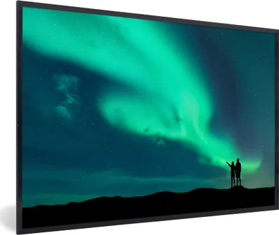Produktbild von MuchoWow® Gerahmtes Poster Nordlichter - Schatten - Norwegen 60x40 cm - Poster mit Schwarzem Bilderrahmen Wandposter Rahmen Foto Bilder - Printing - Wanddeko Schlafzimmer