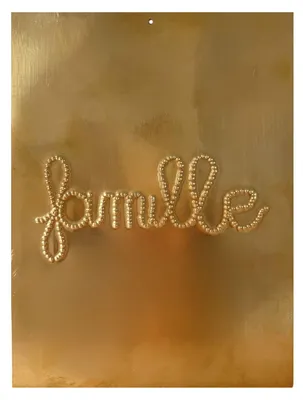Produktbild von Wanddekoration aus gehämmertem Messing FAMILIE