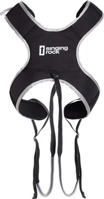 Schwarze Polsterung Aladin Padding von singing rock für Brustgurt; geeignet für Kletterzubehör.