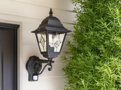 Produktbild von LED Außenwandleuchte mit Bewegungsmelder, Landhausstil Außenleuchte Höhe 47cm