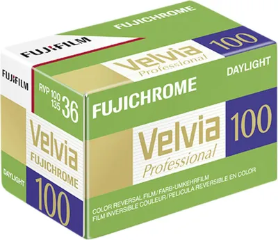 Zdjęcie produktu dla Fujifilm Fujichrome Velvia 100 Professional [RVP100] - Film do slajdów kolorowych - 135 (35 mm) - ISO 100 - 36 ekspozycji