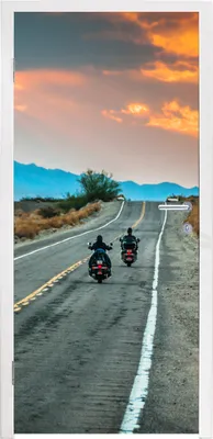Produktbild von MuchoWow® Türtapete Selbstklebende Türfolie Zwei Motorräder auf der Route 66 90x235 cm Türposter Türaufkleber Klebefolie Türklebefolie - XXL-Plakaten - Foster für Türen - Aufkleber