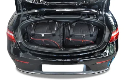 Obrázek produktu pro J&J Automotive | Sada 4ks cestovních tašek AERO pro MERCEDES-BENZ E CABRIO 2017+