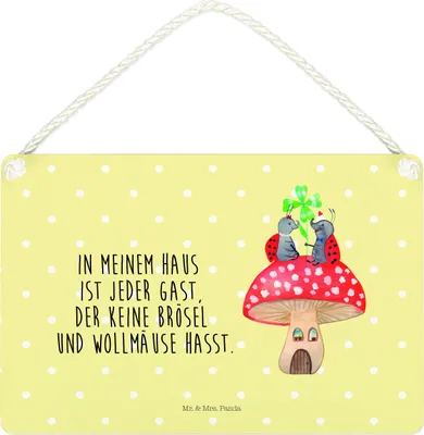 Produktbild von Mr. & Mrs. Panda Schild Marienkäfer Fliegenpilz DIN A4 - Gelb Pastell - Geschenk, Haus, Deko Wandbild, Lustige Sprüche, Fleigenpilzhaus, Wohnung, Türschild, Zuhause