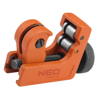 Produktbild von NEO TOOLS Kupfer- und Aluminium-Rohrabschneider 3-22 mm (1, 8-7, 8"), Gehäuse aus Aluminium, Stellschraube, zwei Führungsrollen, auswechselbare Klinge, auswechselbares Rad
