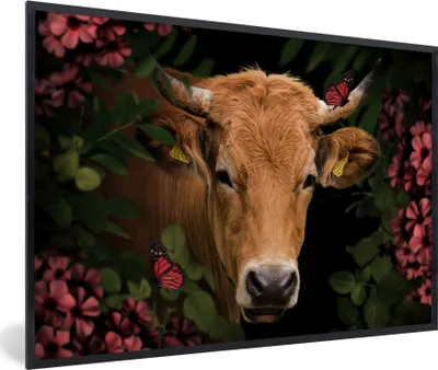 Produktbild von MuchoWow® MuchoWow® Gerahmtes Poster Kuh - Blumen - Tiere - Braun 90x60 cm - Poster mit zchwarzem Bilderrahmen - Fotorahmen - Foto-Plakat