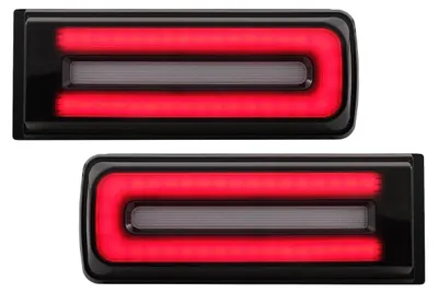 Image de Feux arrière à LED pour Mercedes G W463 de 2008 à 2017, modèle restylé 2018, design dynamique.