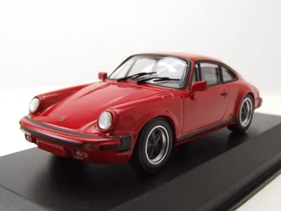 Produktbild von Porsche 911 SC 1979 rot Modellauto 1:43 Maxichamps