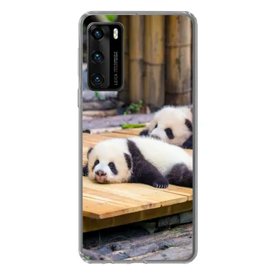 Produktbild von MuchoWow® Handyhülle Schutzhülle Hülle für Huawei P40 Pandas - Boden - Holz Silikon Softcase Handy Hülle - Handytasche