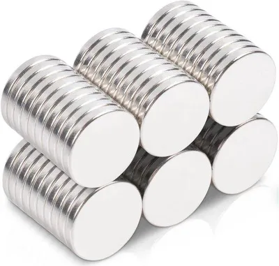 Obrázok produktu pre Silné neodymové magnety 15 x 2 mm, okrúhle, biele, na chladničku a do kancelárie