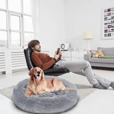 Obrázek produktu pro Pevná pelíšek pro psy a kočky, průměr 80 cm, dlouhý plyš, protiskluzová základna, světle šedá barva
