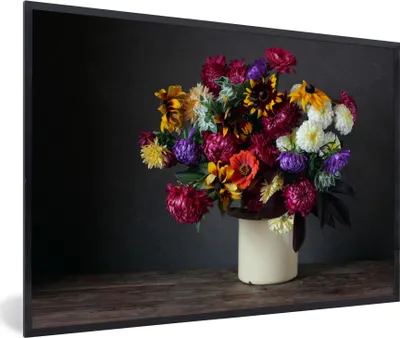 Produktbild von MuchoWow® Gerahmtes Poster Blumenstrauß - Farben - Stilleben 90x60 cm - Poster mit Schwarzem Bilderrahmen Wandposter Rahmen Foto Bilder - Fotorahmen - Foto-Plakat