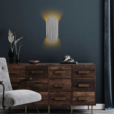 Produktbild von Opviq, Moderne Wandleuchte aus Metall, Chrom, 18 x 40 x 8 cm | IP20, E14 Fassung, max. 40 W | Elegantes Design für Hotel & moderne Wohnräume, zeitlos und stilvoll.