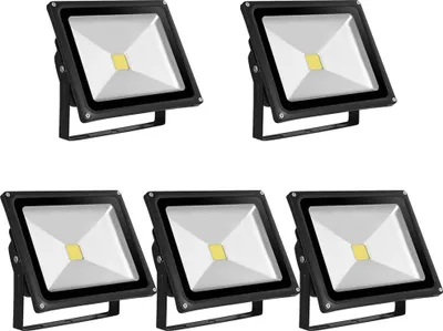 Produktbild von Greenmigo 5x 50W LED Fluter Strahler Gartenlampe Kaltweiß Kaltweiss Licht mit Schwarz Aluminium Gehäuse Wasserdicht IP65 85-265V