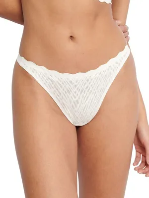 Image de Sloggi, string sans couture Zero Feel Bliss pour femmes, couleur blanc soie, taille XXL