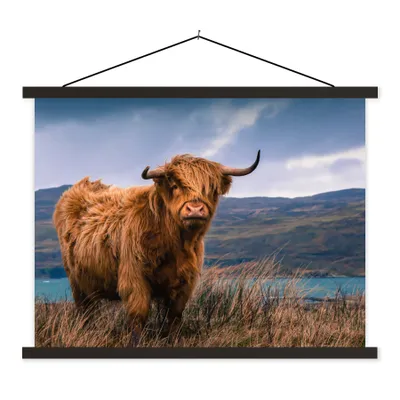 Produktbild von MuchoWow® Textilposter Schottische Highlander - Himmel - Natur 150x113 cm mit holzfarbenen Rahmen - Poster