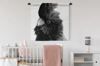 Produktbild von MuchoWow® Wandteppich Wandbehang Nahaufnahme eines Kakadus vor einem Hintergrund aus Beton - schwarz und weiß 90x90 cm Tapisserie Dekoration Wandtuch - Wandaufhänger