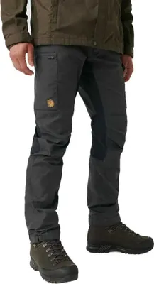 Produktbild von Fjällräven Kaipak Hosen Grau 50 / Short Mann Grau 50