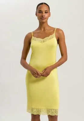 Productafbeelding van Hanro Josephine Nachthemd 070954 Limelight - Maat: M - Geel