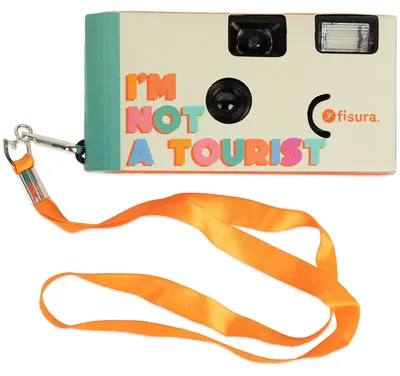 Immagine prodotto di Fisura – Macchina fotografica usa e getta "Not a Tourist". Macchina fotografica usa e getta con flash. 17 scatti