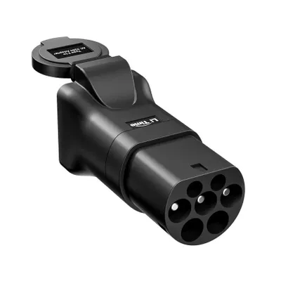 Produktbild von Adapter Typ 2 auf Schuko und Universalstecker zum Laden von Auto und Motorrad