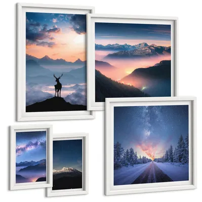 Produktbild von Bilder Set 5-teilig im Goldrahmen Rahmen – Wandbilder 5 Stück – gerahmte Poster für Wohnzimmer, Schlafzimmer und Flur – 50x50 cm - 40x60 cm – Nachthimmel Berge Nebel Hirsch