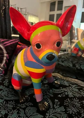 Zdjęcie produktu dla Casa Padrino luksusowa figurka dekoracyjna Pies Chihuahua wielokolorowy wys. 39 cm - Rzeźba dekoracyjna odporna na warunki atmosferyczne - Dekoracja salonu - Dekoracja ogrodu - Luksusowa figurka dekoracyjna zwierzęcia