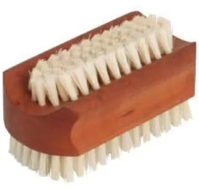 Produktbild von Redecker Nagelbürste oval helle Borsten Birnbaumholz 621010 9 x 4,5cm