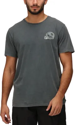 Produktbild von Las Vegas Raiders - NFL - Helmet Pocket Print T-Shirt by Recovered, Washed Black, Size: M