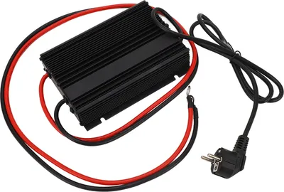 Nabíjačka lítiových batérií s LED diódou IP65 Vodotesný inteligentný udržiavač batérií Vstup WG 24C600S