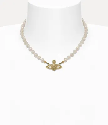 Produktbild von Vivienne Westwood Mini Bas Relief Pearl Choker – Gold/Perlen/Weiß