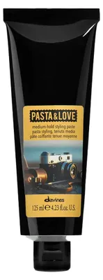 Produktbild von Davines Pasta & Love Medium-Hold Styling Paste Stylingpaste für einen matten Effekt 125 ml