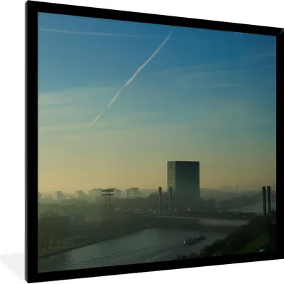 Produktbild von MuchoWow® Gerahmtes Poster Utrecht - Nebel - Luft 40x40 cm - Poster mit Schwarzem Bilderrahmen Wandposter Rahmen Foto Bilder - Mit Rahmen - Wanddekoration Schlafzimmer
