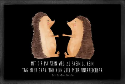 Produktbild von Mr. & Mrs. Panda Schmutzfangmatte Igel Liebe 40 x 60 cm - Schwarz - Geschenk, Freundin, Liebesbeweis, Abtreter, Haustürmatte, Bodenvorleger, Partner, Hochzeit, Fussmatte