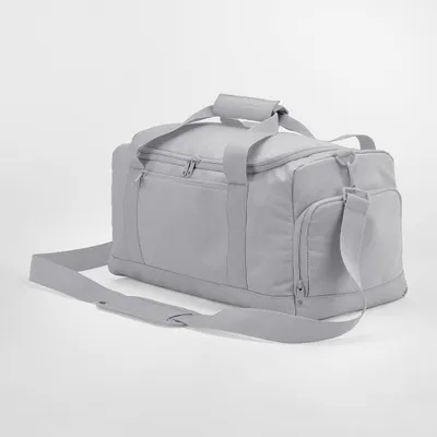 Produktbild von BagBase BG560 | Small Training Holdall Trainingstasche - Farbe: Ice Grey - Größe: 41 x 22 x 23 cm