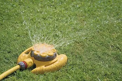 Produktbild von Grüner Sprühgartenwasserer, Bewässerungssystem, Rasensprinkler, Wasserstrahl für den Garten